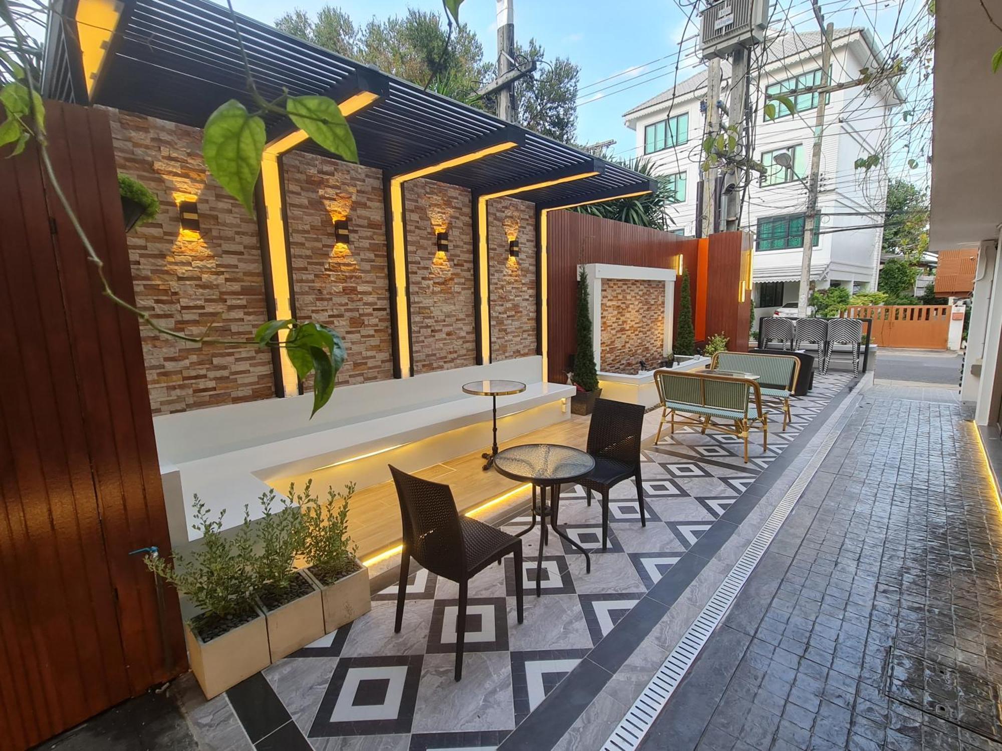 9 Suite Luxury Boutique Hotel Chiang Mai Ngoại thất bức ảnh